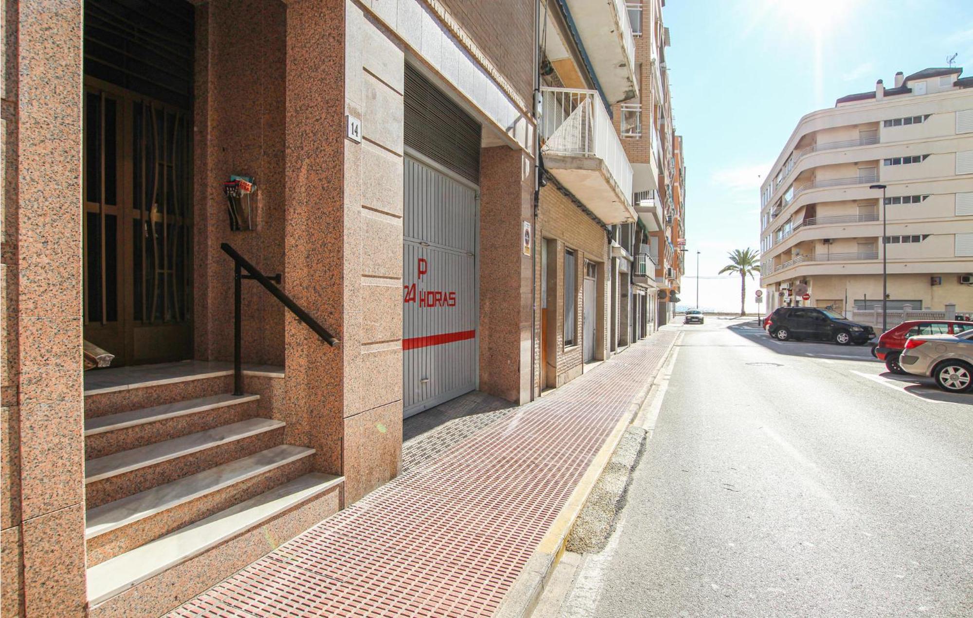 Beautiful Apartment In Santa Pola With Wifi Buitenkant foto